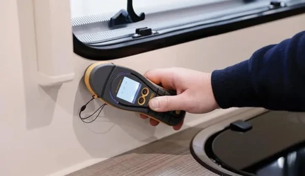Test étanchéité camping car