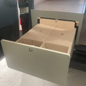 tiroir van aménagé